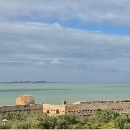 Santa Catalina Primera Linea De Mar Con Vistas A Cadiz * 圣玛丽亚港